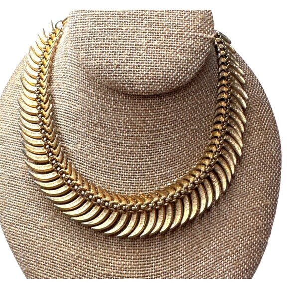 Vintage Mid Century Collar Necklace Egyptian Inspired Crescent Bone Unsigned - Picture 7 of 9